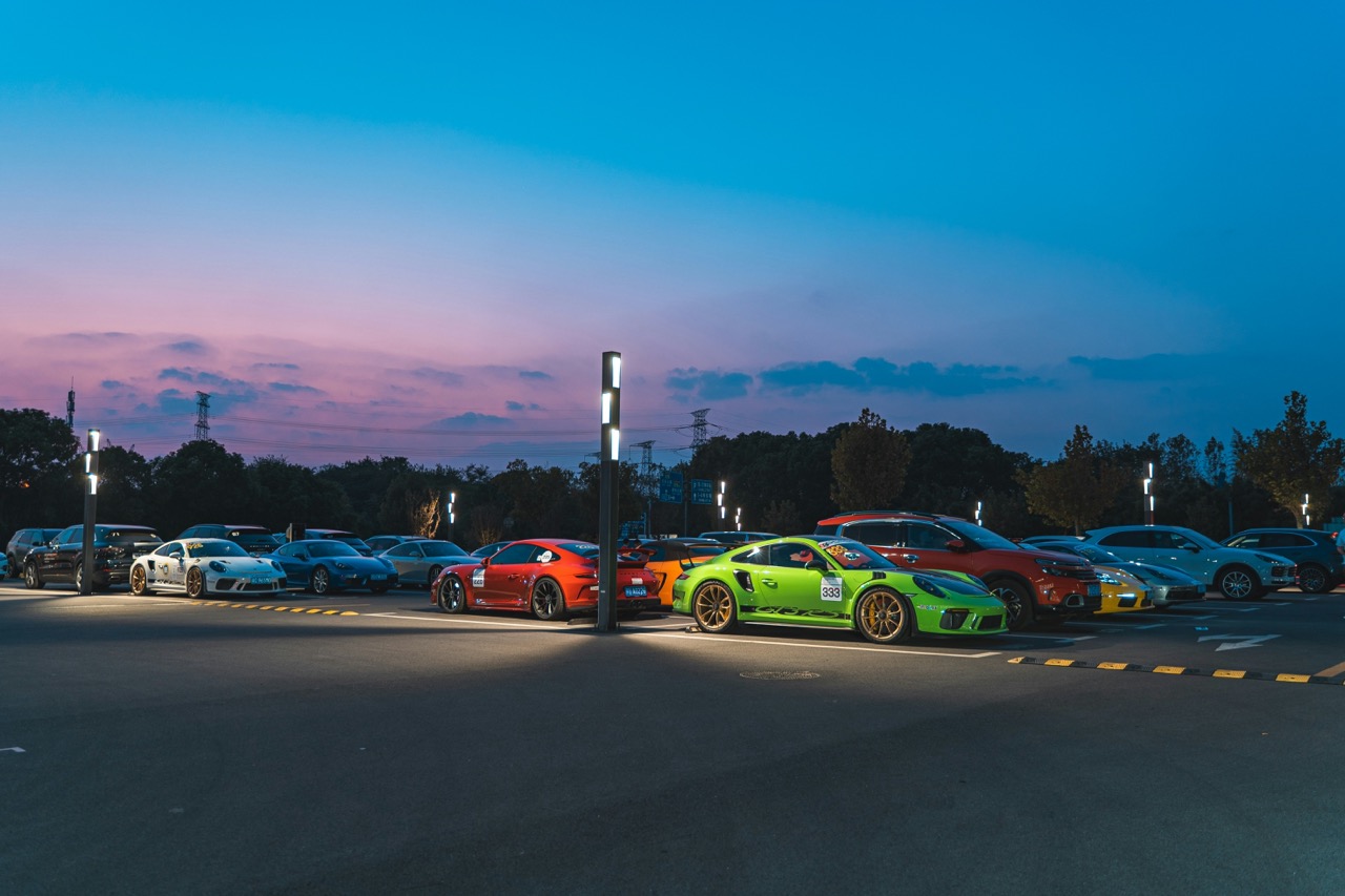 Street meet Canada